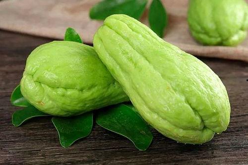 理香晚上吃瓜,揭秘美食背后的故事